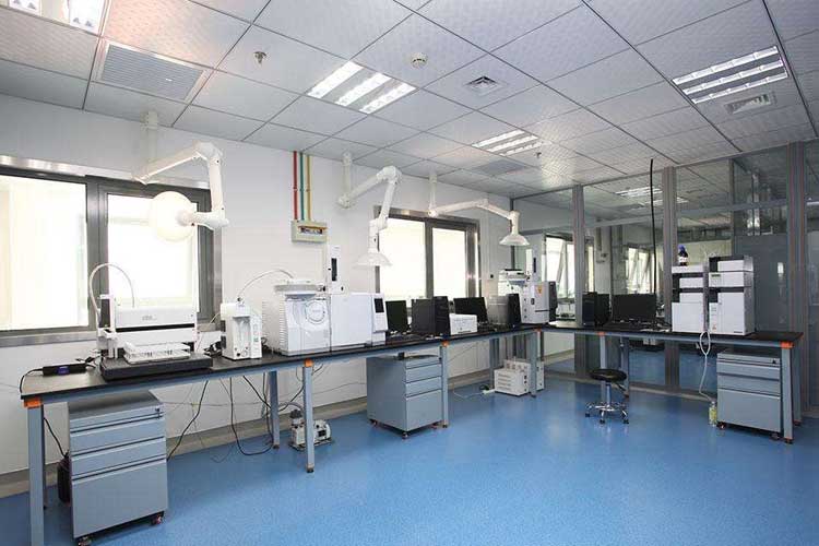 1530686275503812.jpg 儀器室.jpg